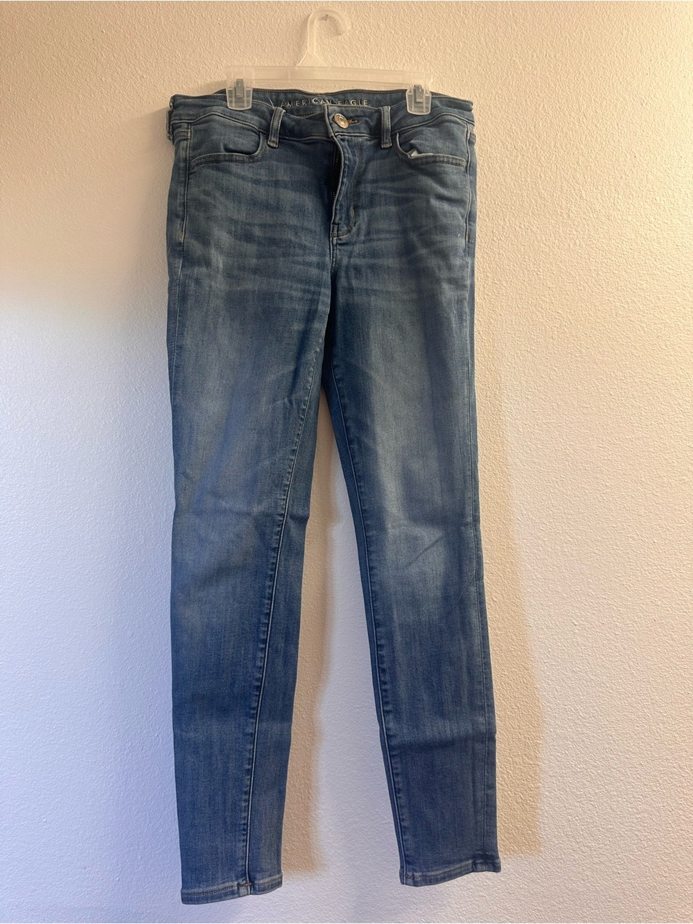 American Eagle Outfitters Medium Wash Women's Skinny Jeans